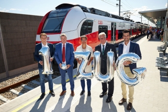 v.l.n.r.: LR Sven Hergovich, Bgm. Wolfgang Kocevar, ÖBB VD Judith Engel, LAbg. Christoph Kainz, LH-Stv. Udo Landbauer