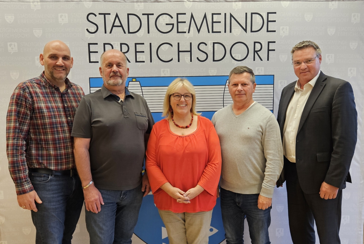 Energiegemeinschaft Ebreichsdorf gegründet – gemeinsamer Schritt in eine nachhaltige Zukunft
